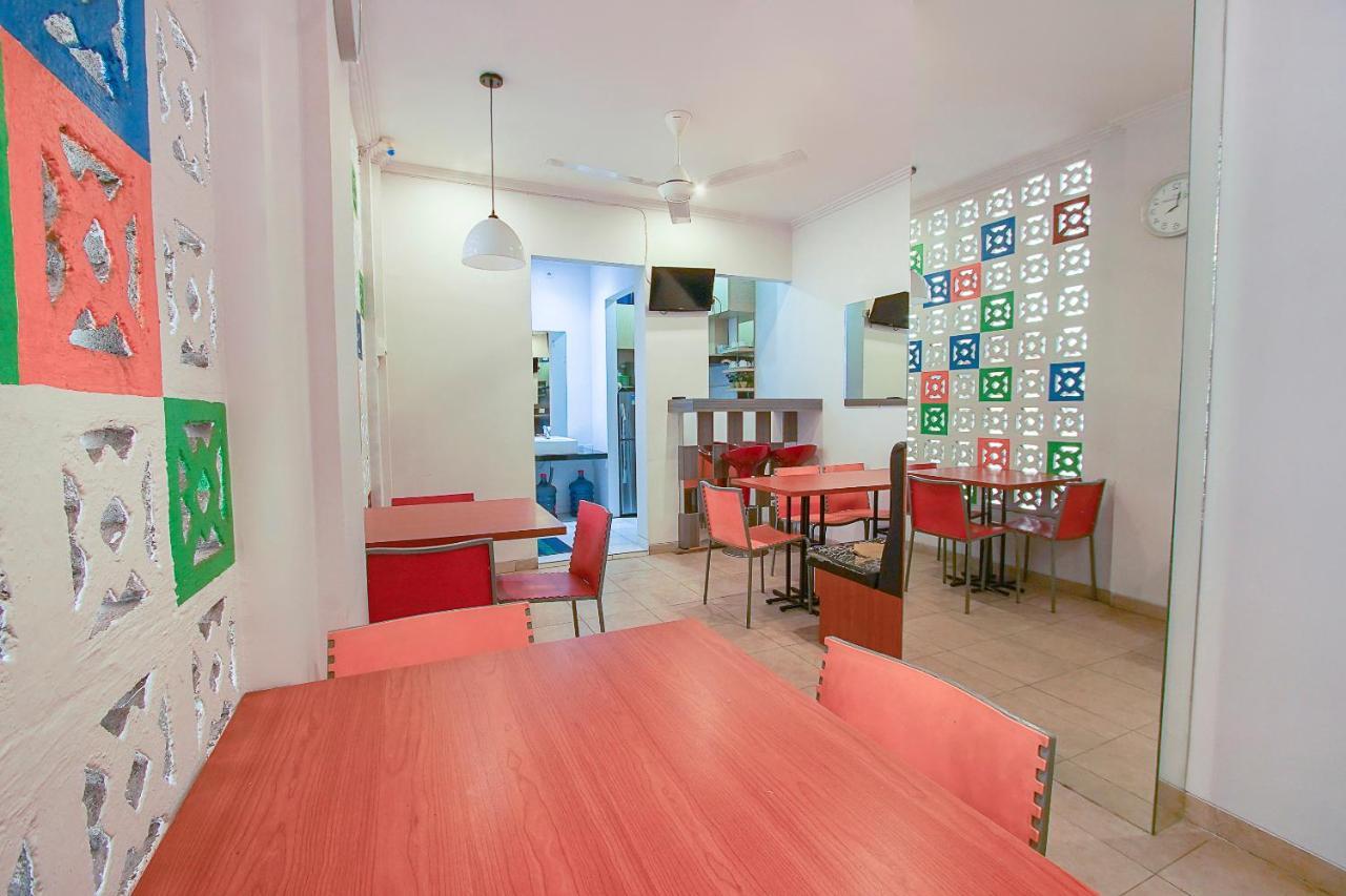 Urbanview Hotel Fiffa Kauman Malang Esterno foto